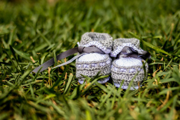 baby´s shoes on the grass