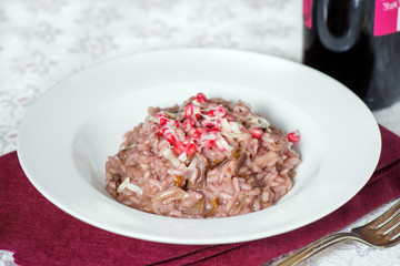 risotto al radicchio di Treviso e melagrane
