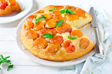 Caramelized Apricot Pie
