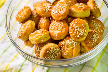 Golden Buttermilk Biscuits 