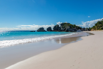 The idyllic sandy beach at Horseshoe Bay on the island of Bermuda