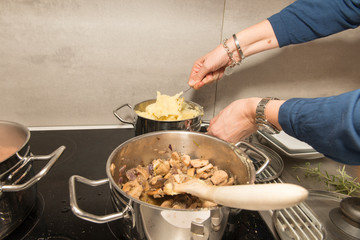 Kochen mit Kochtöpfen