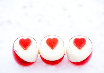 Winter dessert for Valentines Day - Pannna Cotta in snow