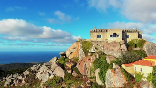 Vista do Santuario da Peninha em Sintra Portugal