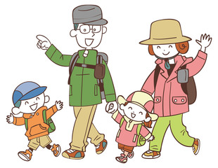 ハイキングする四人家族
