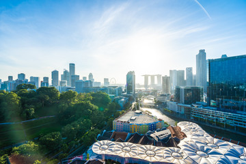 Fototapeta na wymiar Beautiful architecture building exterior cityscape in Singapore city skyline