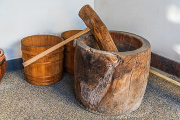 餅つき　臼と杵