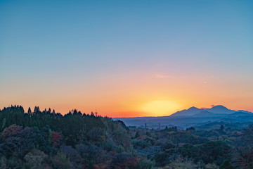 Fototapeta premium 秋の夕暮れ岡城址