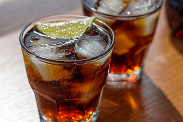 Rum, Cola, Cuba Libre, alcohol, ice, rum, glass, cocktail, refreshment, lime, cuba,