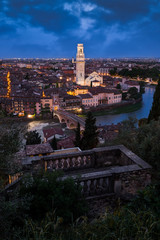 Obraz premium Ponte Pietra Blue Hour View