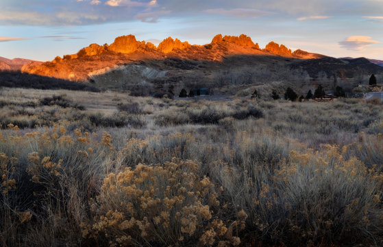 Sunrise glow on the hogbacks of Devils Backbone