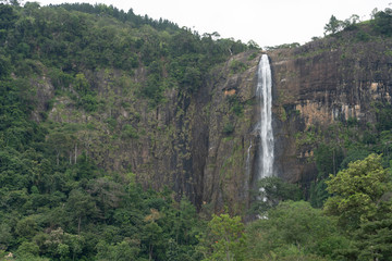 waterfall in sri lanka