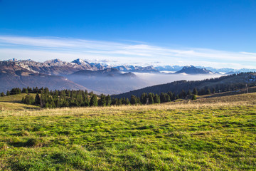 Naklejka na ściany i meble Montagne - Le Semnoz