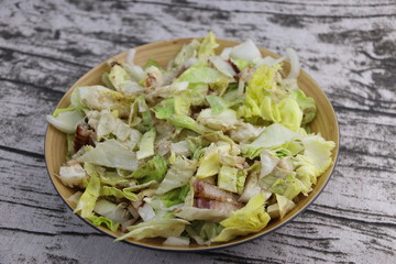 Salade laitue oignon