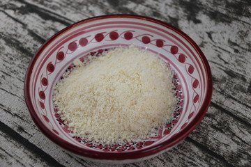 Parmesan dans un bol