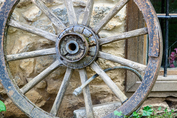 Rueda de carro vieja