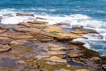 Gesteinsschichten - Costal Walk - Bouddi Nationalpark