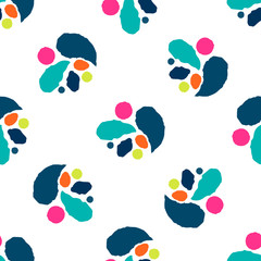 Obraz na płótnie Canvas Abstract seamless pattern with colorful hand drawn strokes and drops
