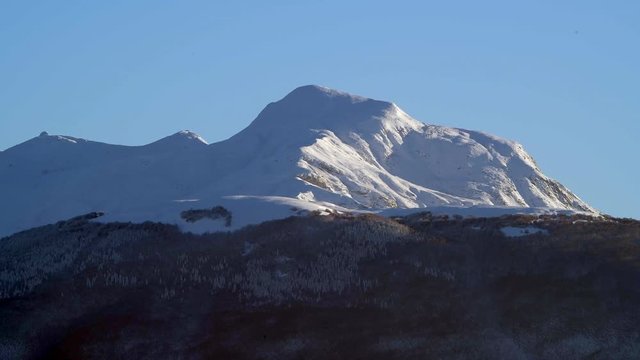 neve freddo ghiaccio e sole monte Cusna