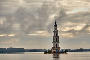 Fototapeta na wymiar The bell tower of St. Nicholas Cathedral in the town of Kalyazin, Tver region
