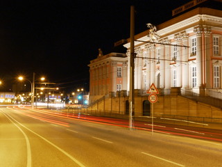Fototapeta na wymiar Landtag bei Nacht 1