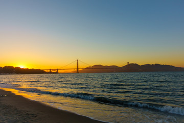 Bridge Golden Gate at San Francisco sunset