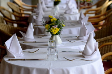 Gedeckter Tisch im Restaurant