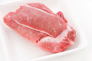 グーヤーヌージー（豚赤身肉）生肉