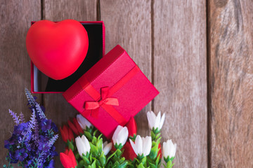 Red heart, flower and gift box