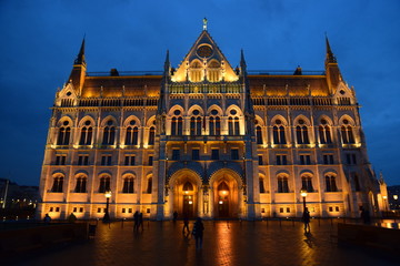 Fototapeta na wymiar Budapest - Hungarian Parliament,