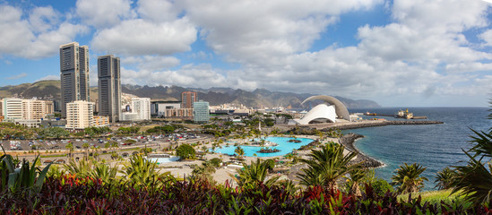 panoramic view Santa Cruz de Tenerife © Kornienko Alexandr