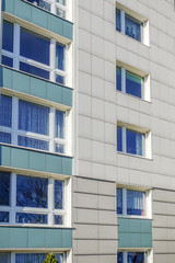 Sanierter Plattenbau