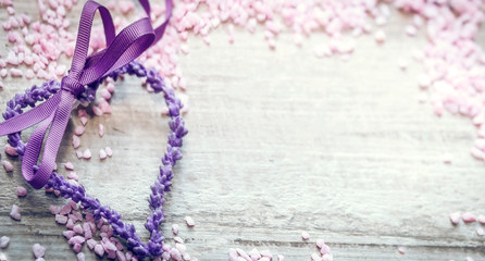 Lavendel - Herz als Hintergrund