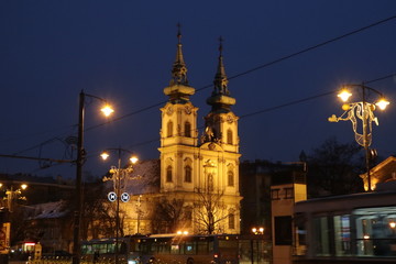 Fototapeta na wymiar Chiesa in notturna, Budapest