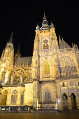 Fototapeta na wymiar St. Vitus Cathedral in Prague by night