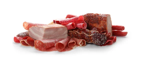 Photo sur Plexiglas Viande Différentes spécialités de viande savoureuse sur fond blanc