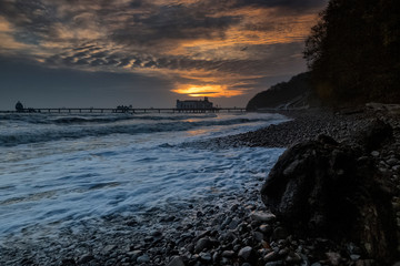 Sellin, Seebruecke, Insel Ruegen, Mecklenburg-Vorpommern, Deutschland, Sonnenaufgang im Herbst