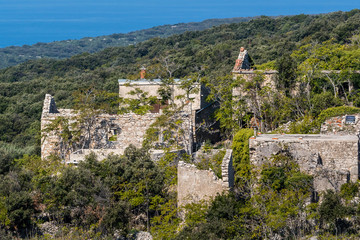 Fototapeta na wymiar Ruins of a deserted village on the island Cres