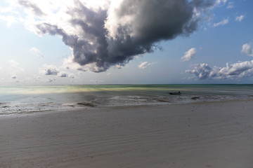 plaża na Zanzibar