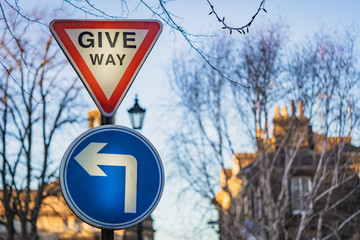 Give way sign