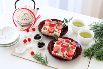 いちごオープンサンドイッチ　丹波の黒豆飛切極上