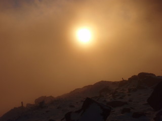 初冬の八ヶ岳 ～ 雲を透く夕影