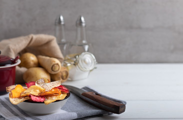 Mix of root vegetable chips made of sweet potato,beetroot, parsnip,manioc and taro.