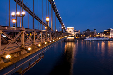 Obraz na płótnie Canvas 橋の夜景