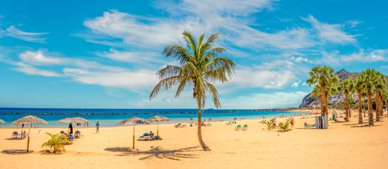Foto op Plexiglas Canarische Eilanden Zandig en mooi Teresitas-strand op Tenerife