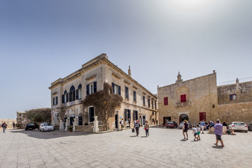 Obraz premium Mdina also known by its titles Città Vecchia or Città Notabile, is a fortified city in the Northern Region of Malta