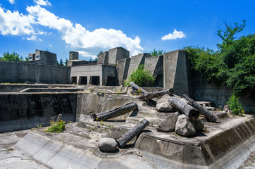 Abandoned zoo buidings 