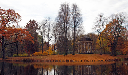 Fototapeta na wymiar Herrenhausen Gardens in the german city Hanover