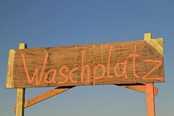 Hinweis-Schild