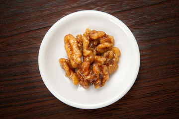 クルミの甘露煮